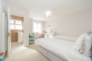 Photo 12- click for photo gallery